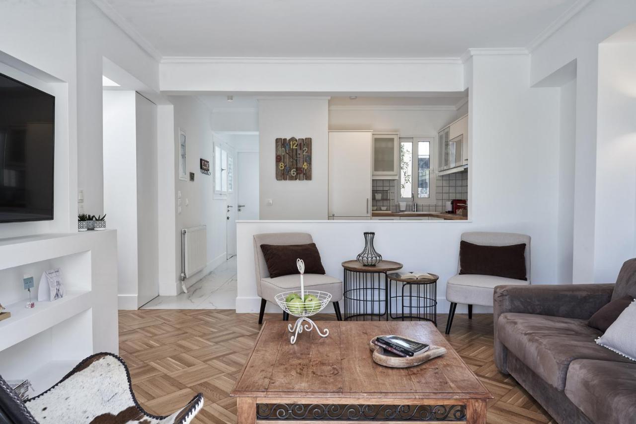 Marvelous N Bright Apt Next To Megaro Mousikis Атина Екстериор снимка